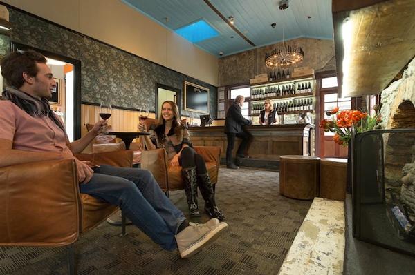 Guests enjoy tasting the award-winning wines in the relaxed lounge area